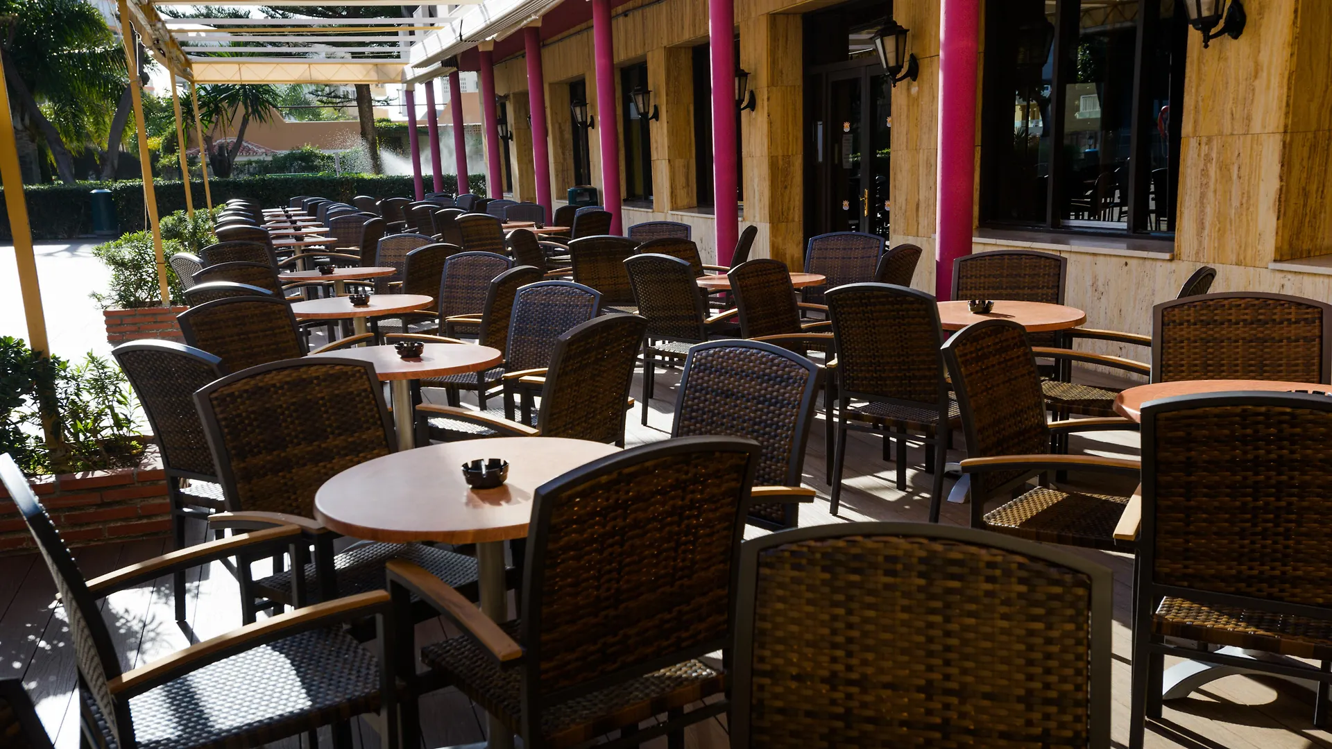 Hotel Monarque Fuengirola Park 4*,